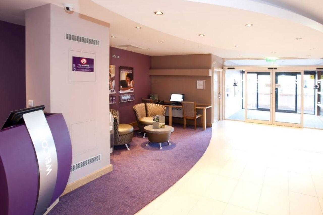 Premier Inn Inverness Centre - River Ness Bagian luar foto